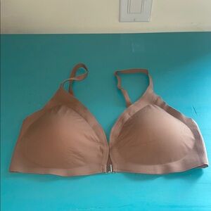 🎄NWOT SHEIN Small Brown Front Closer Bra